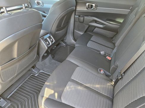 New 2026 Kia Sorento LX image 19