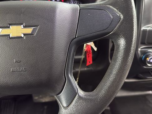 Used 2018 Chevrolet Silverado 2500 W/T w/ WT Convenience Package image 11