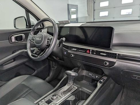 Used 2025 Kia Sorento S AWD/4WD image 46