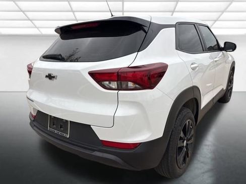 Used 2023 Chevrolet TrailBlazer LS image 6