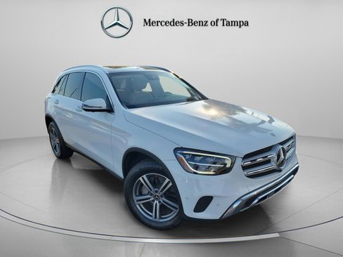 Certified 2022 Mercedes-Benz GLC 300 image 4