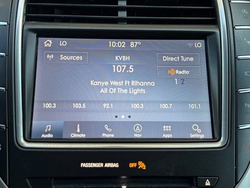 Used 2019 Lincoln Nautilus Reserve FWD image 8