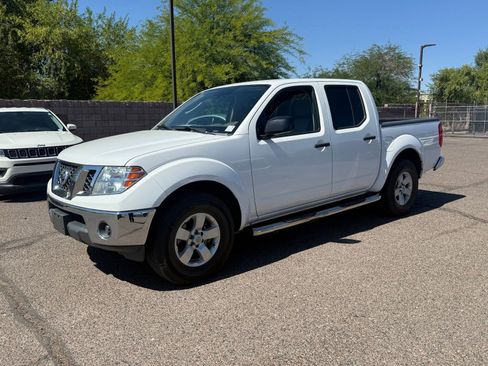 Used 2009 Nissan Frontier SE w/ SE Value Truck Pkg RWD image 1
