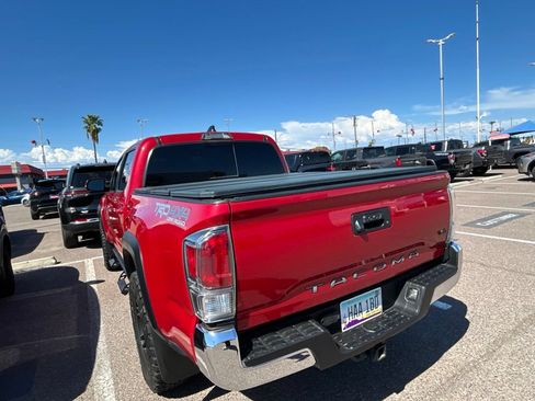 Used 2021 Toyota Tacoma TRD Off-Road AWD/4WD image 6