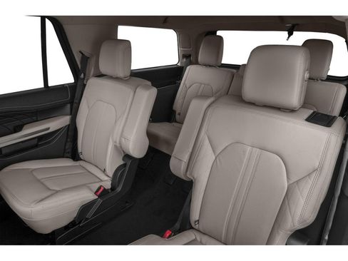 Used 2021 Ford Expedition Platinum AWD/4WD image 9