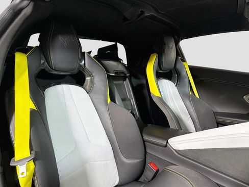 Used 2022 Chevrolet Corvette Stingray Premium Cpe RWD image 17