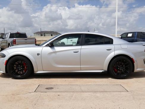 Used 2023 Dodge Charger SRT Hellcat RWD image 4