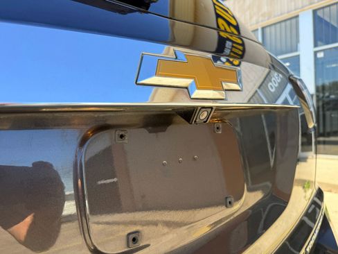 Used 2014 Chevrolet Traverse LT image 10