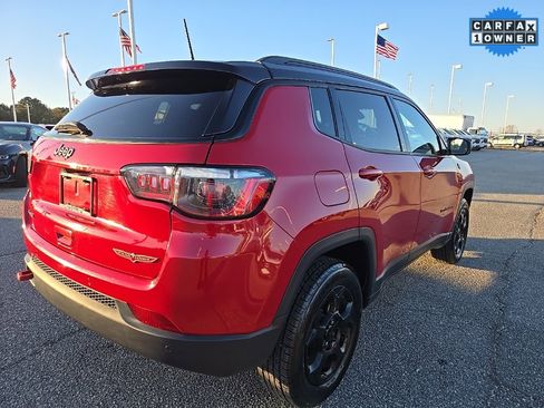 Used 2023 Jeep Compass Trailhawk image 5