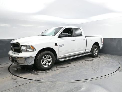Used 2019 RAM 1500 Classic SLT image 4