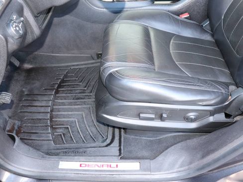 Used 2014 GMC Acadia Denali AWD/4WD image 22