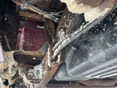 Used 2006 Chevrolet Silverado 1500 LT w/ Light Duty Power Package image 16