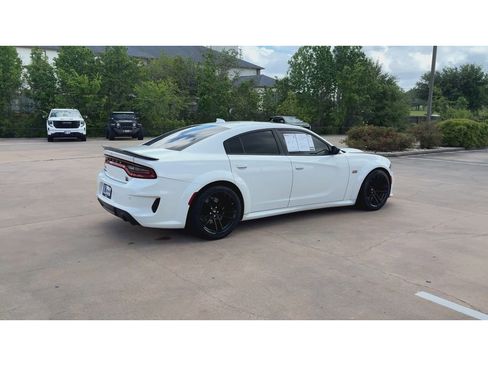 Used 2023 Dodge Charger Scat Pack RWD image 9