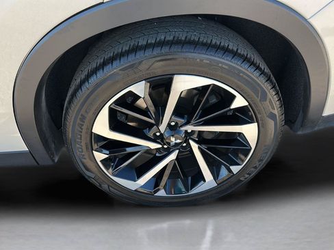 Used 2023 Mitsubishi Outlander 4WD Plug-In Hybrid image 15