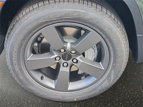 New 2026 Land Rover Defender 130 S image 19