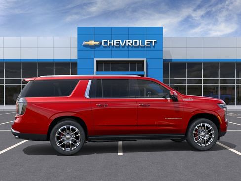 New 2026 Chevrolet Suburban High Country image 5