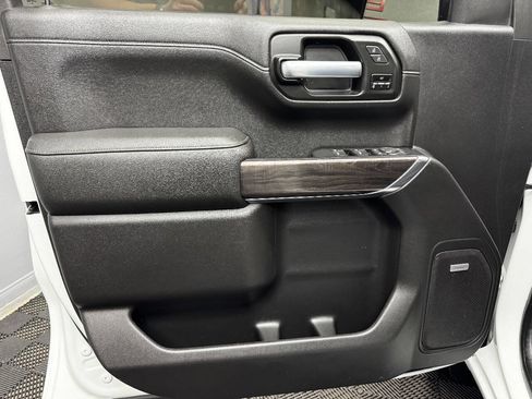 Used 2021 Chevrolet Silverado 1500 LTZ w/ LTZ Convenience Package II image 36