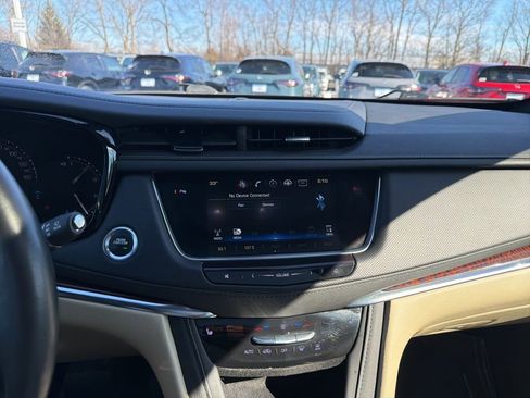 Used 2019 Cadillac XT5 Luxury image 15