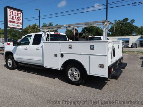 Used 2019 Chevrolet Silverado 2500 LT RWD image 3