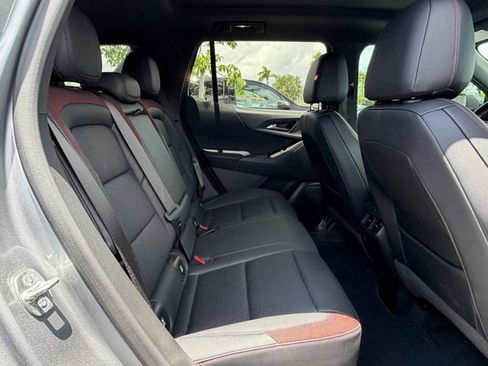 Used 2025 Chevrolet Equinox RS w/ Safety and Technology Package FWD image 13