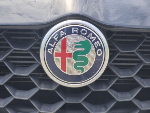 Used 2021 Alfa Romeo Giulia Ti Sport AWD/4WD image 57