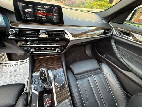 Used 2020 BMW 530i w/ Convenience Package RWD image 68