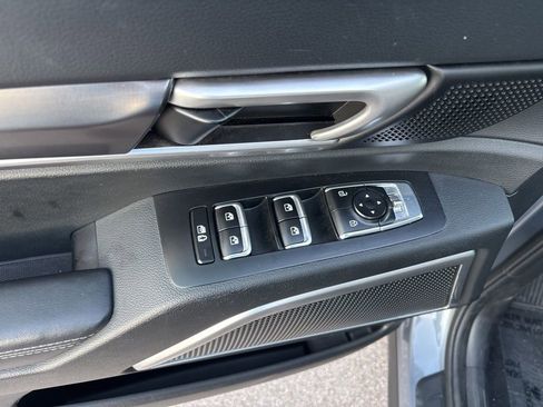Used 2025 Kia Telluride S FWD image 23