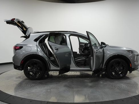 New 2025 Buick Envision Sport Touring image 10