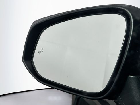 Used 2025 Toyota RAV4 XLE FWD image 16
