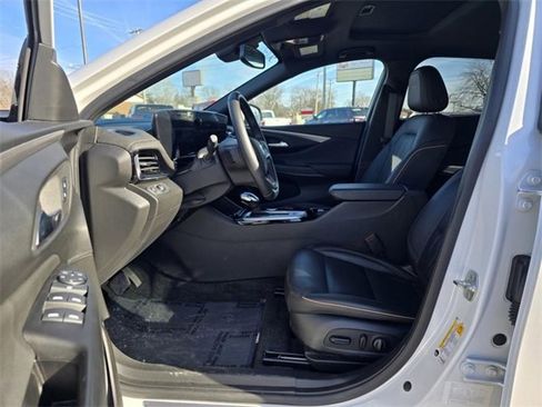 Used 2024 Buick Envista Avenir image 19
