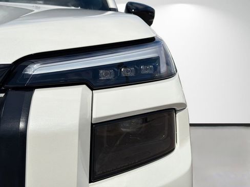 New 2026 Subaru Outback Premium image 9