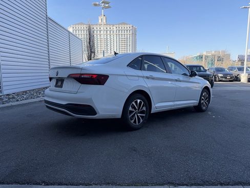 Used 2024 Volkswagen Jetta S image 2