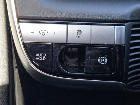 Certified 2022 Hyundai Ioniq 5 SE w/ Cargo Package image 22