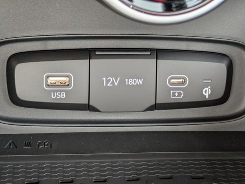 New 2026 Hyundai Venue SEL image 25