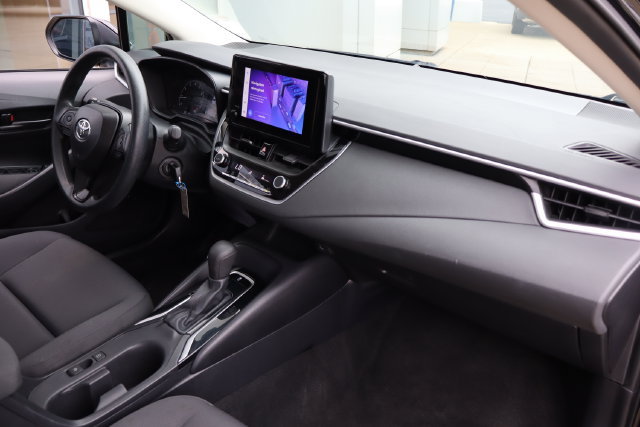 Used 2024 Toyota Corolla LE FWD image 37