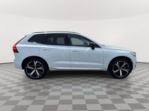 Used 2023 Volvo XC60 B5 Ultimate AWD/4WD image 3