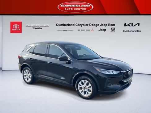 Used 2024 Ford Escape Active image 1