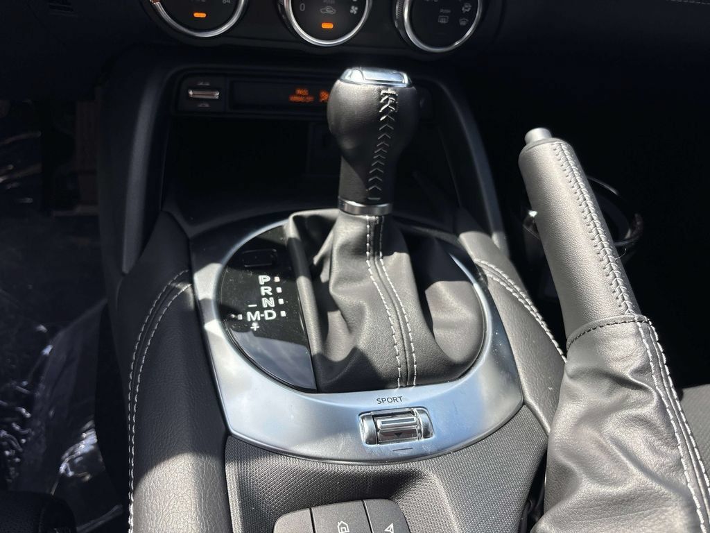 New 2026 MAZDA MX-5 Miata RF Grand Touring RWD image 10