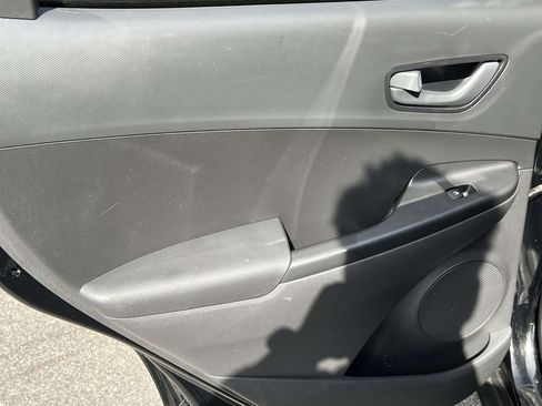 Certified 2023 Hyundai Kona SEL AWD/4WD image 12