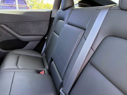 Certified 2023 Mercedes-Benz GLC 300 4MATIC w/ Pinnacle Trim Package image 43