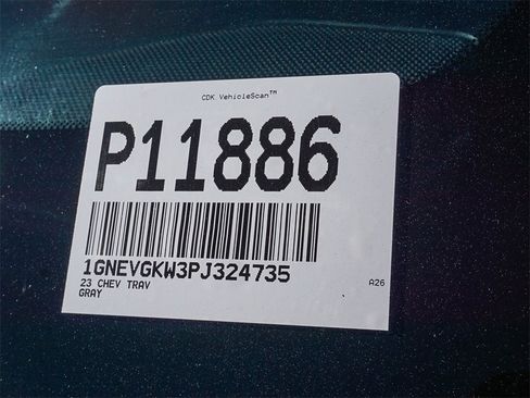 Used 2023 Chevrolet Traverse LT image 26