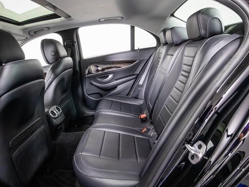 Used 2023 Mercedes-Benz E 350 Sedan image 11