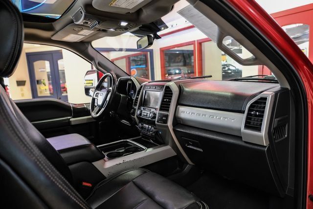 Used 2021 Ford F250 Lariat w/ Lariat Ultimate Package AWD/4WD image 14