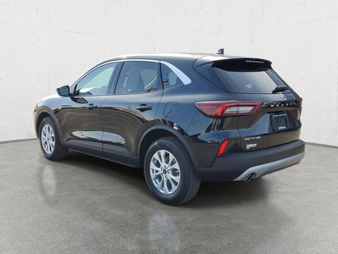 Used 2023 Ford Escape Active image 5