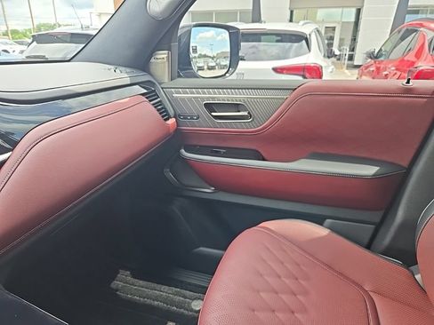 Certified 2025 INFINITI QX80 Autograph AWD/4WD image 12