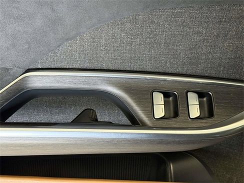 Used 2022 Lucid Air Grand Touring image 22