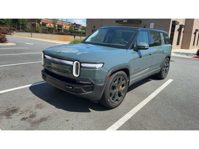 Used 2026 Rivian R1S Premium