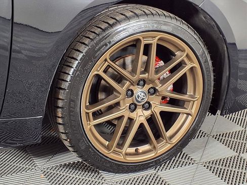 Used 2024 Toyota Corolla SE image 29