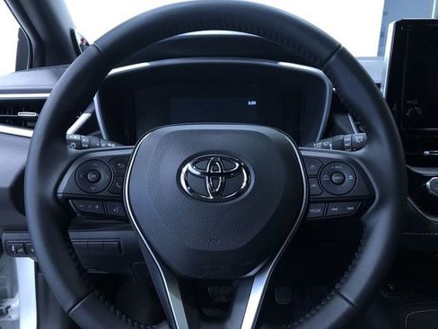 Certified 2025 Toyota Corolla XSE image 24