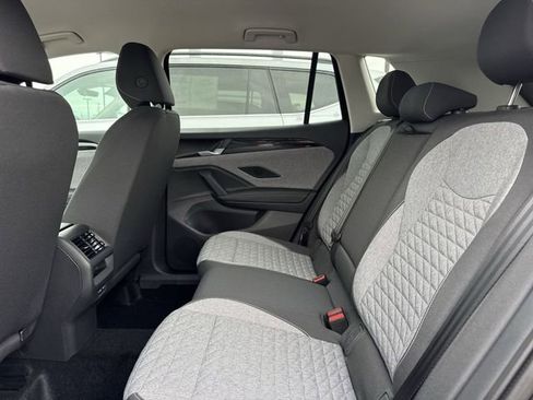 New 2026 Volkswagen Tiguan S image 9